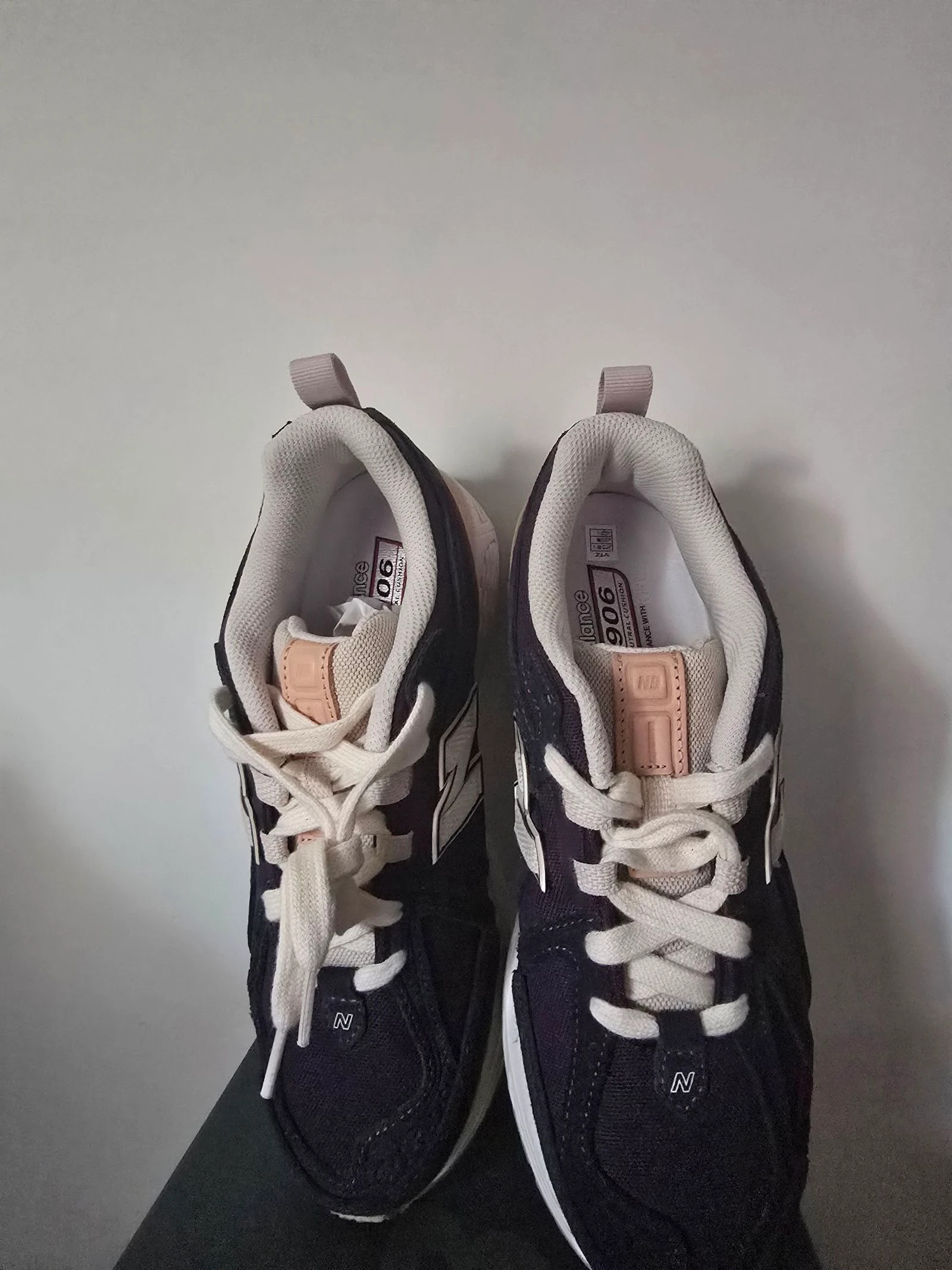 Zapatillas New Balance M1906FB talla 38 1/2 – photo 4